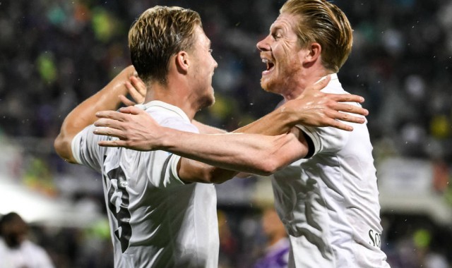 曼城真核+曼联神锋破门那不勒斯3-1 共花600万那不乐死