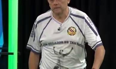 最愚蠢的皇马球迷 阿斯报主帅：巴萨被国米淘汰 被严重高估