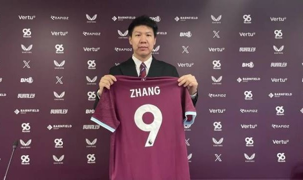 官宣！辽足名宿之子，18岁1米9前锋，离开辽宁铁人，加盟伯恩利