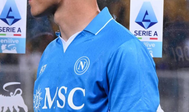 国米哭晕！孔蒂铁血那不勒斯笑傲意甲，三年两冠谁与争锋？