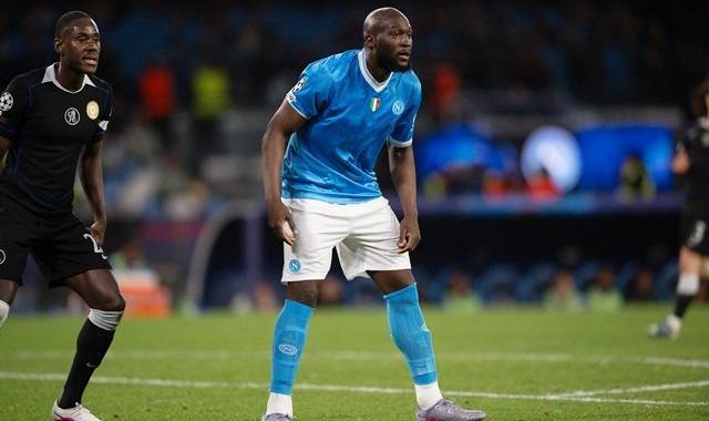 意甲：那不勒斯vs佛罗伦萨，谁能重返胜轨？