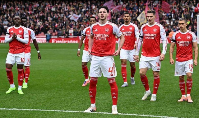 5-0，3-2！阿森纳太强了，压制切尔西，联赛杯186亿对决，剑指4冠王