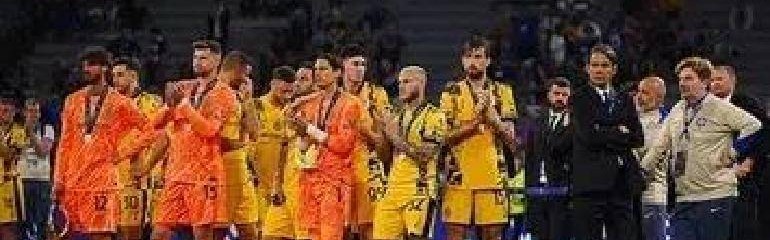 新帅执教前景引热议！齐沃能否带国米走出困境，新赛季变革待考验