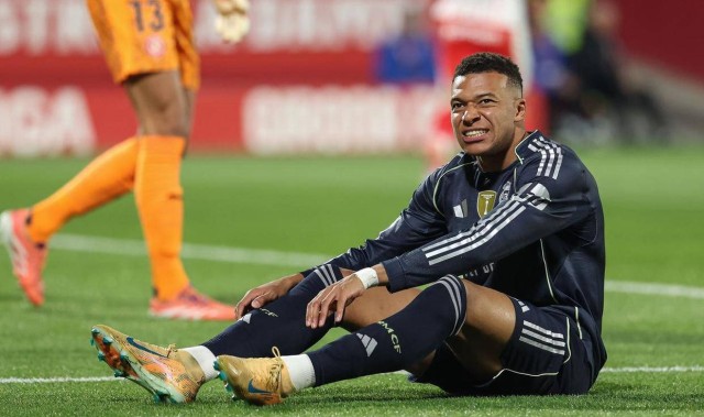 天助巴萨！赫罗纳爆冷1-1逼平皇马，皇马西甲三轮不胜距榜首仅差一分