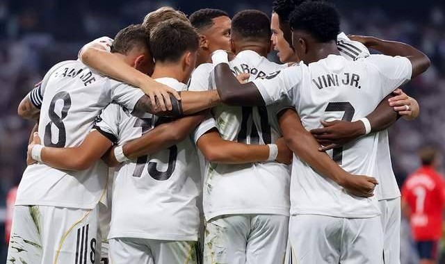 落后巴萨4分！皇马更衣室几乎绝望：翻盘希望渺茫想要换帅