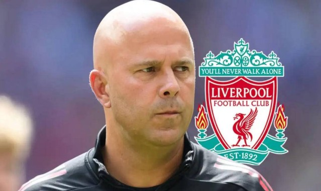 斯洛特必须带队进欧冠才能稳固帅位！曝其意欲离开，自认有实力执教皇马