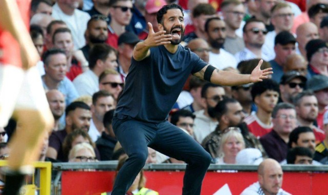 4050万欧！曼联最后10天紧急出手，23岁“弃将”竟是中场终极答案