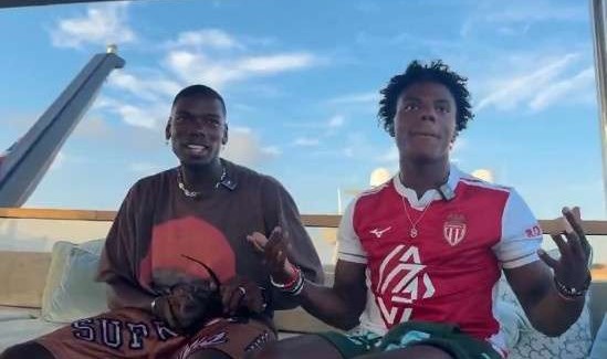 博格巴直播力挺登贝莱：法国天才若错失今年金球奖将终身无缘