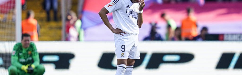 比赛日：姆巴佩悲惨戴帽巴萨4杀皇马 欧联冠亚军英超比烂