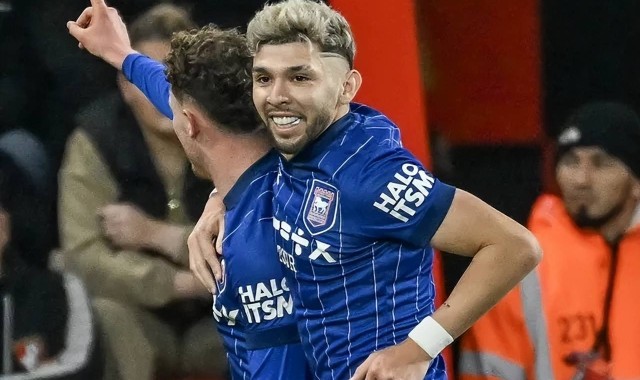 转会1+1：切尔西边缘人或高价外租拜仁布莱顿前锋将加盟法甲新贵