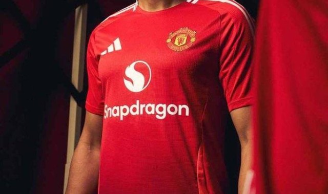 雪上加霜🥶曼联将被阿迪扣1000万镑，无缘欧冠总损失超8500万镑