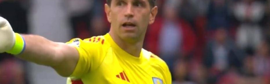 价值一亿的进球裁判可吹可不吹曼联自己不懂比赛该赢不该赢？