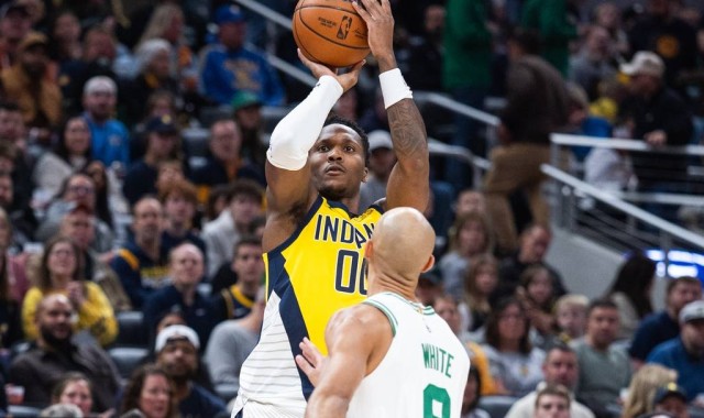 布朗30分普理查德29+9 步行者不敌绿军遭七连败