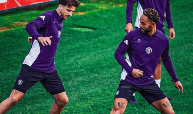 曝库尼亚芒特无缘曼联战曼城，恐伤缺数周！谢什科加练欲力争首发