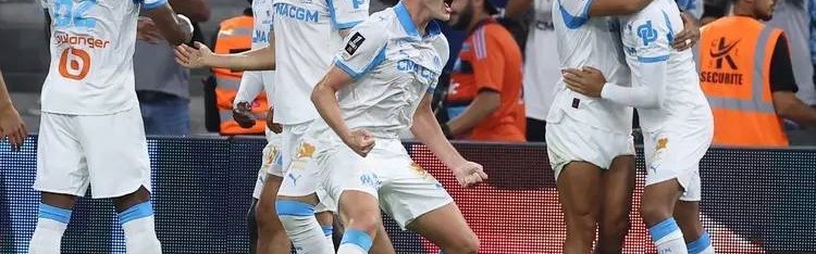 国米后防老化急需补强！21岁新星被盯紧，德比战左路首发或轮换