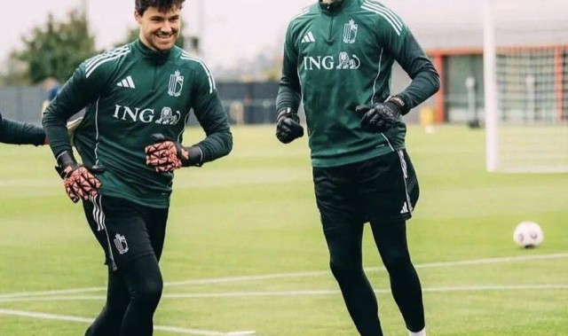 曝曼联仍欲签新门将原因！拉门斯打消更衣室质疑，队友本想要大马丁