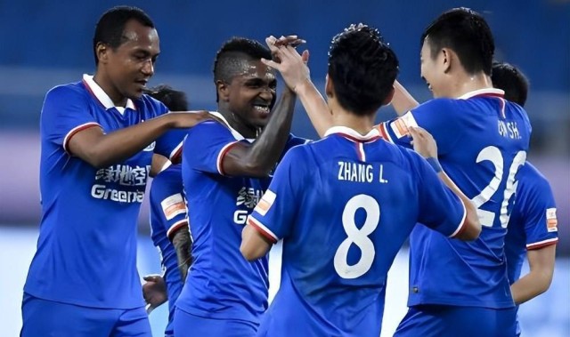 喜讯！徐皓阳将以420万欧元转会费加盟德甲霍芬海姆，却被直接辟谣