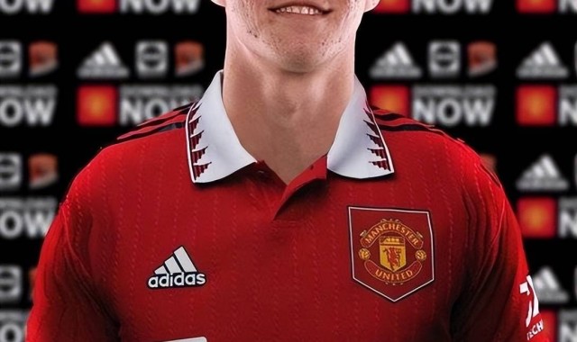 米兰购买新中锋锁定曼联9号：薪资是DV9的1/4，曾在意甲证明自己