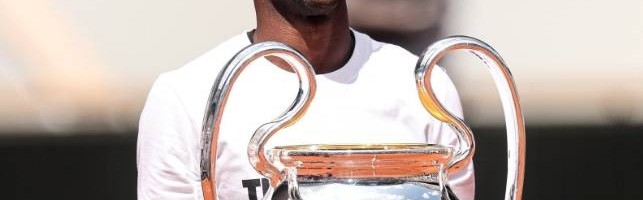 金球先生不到1亿？登贝莱最新身价9000万欧元，法甲第一人被嫌太老