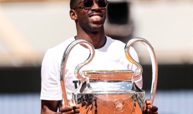 金球先生不到1亿？登贝莱最新身价9000万欧元，法甲第一人被嫌太老